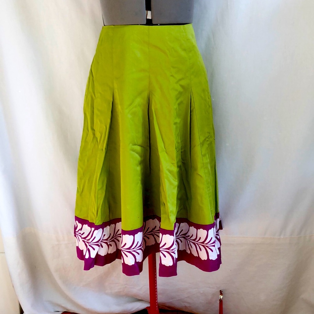 Boden full skirt. Lime / Purple. UK 14: US 10.